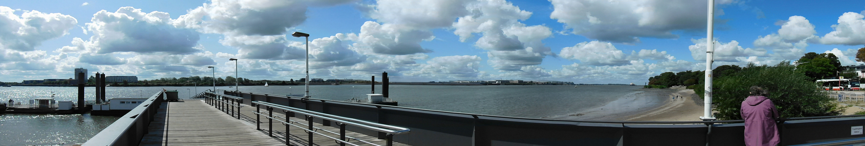 Elbestrand Hamburg 08_2018 Panorama