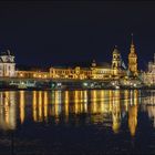 Elbflorenz at Night