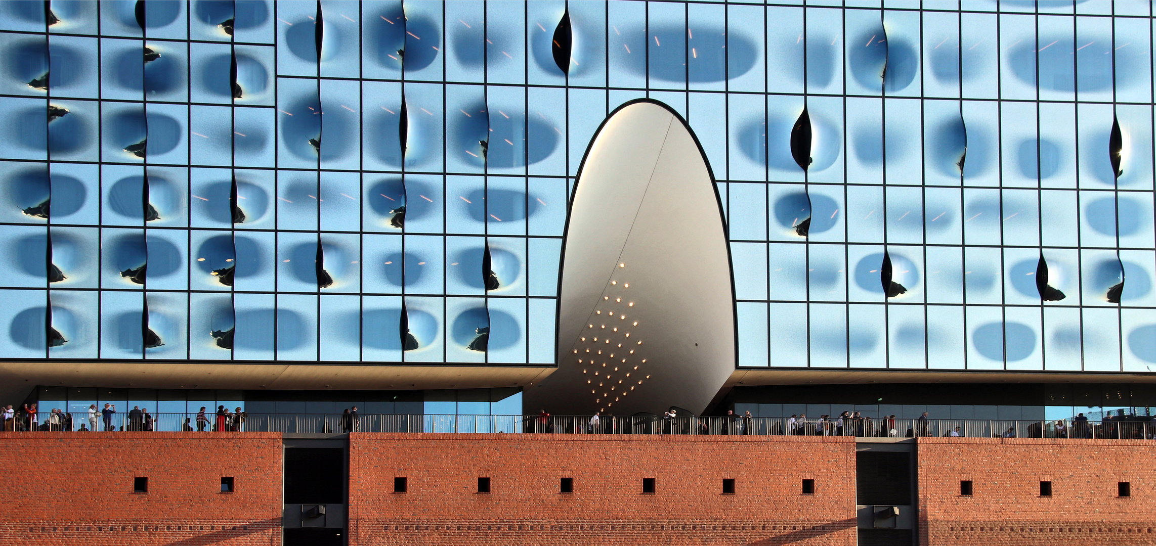 Elbphilharmonie....