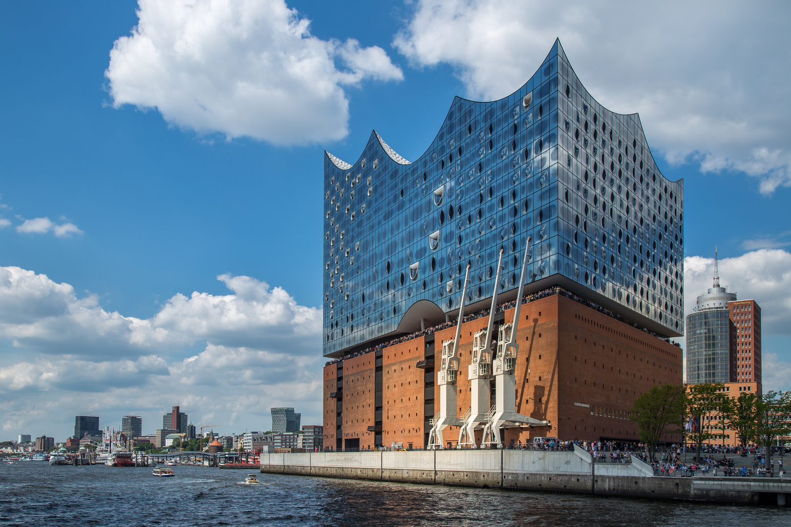 ELBPHILHARMONIE