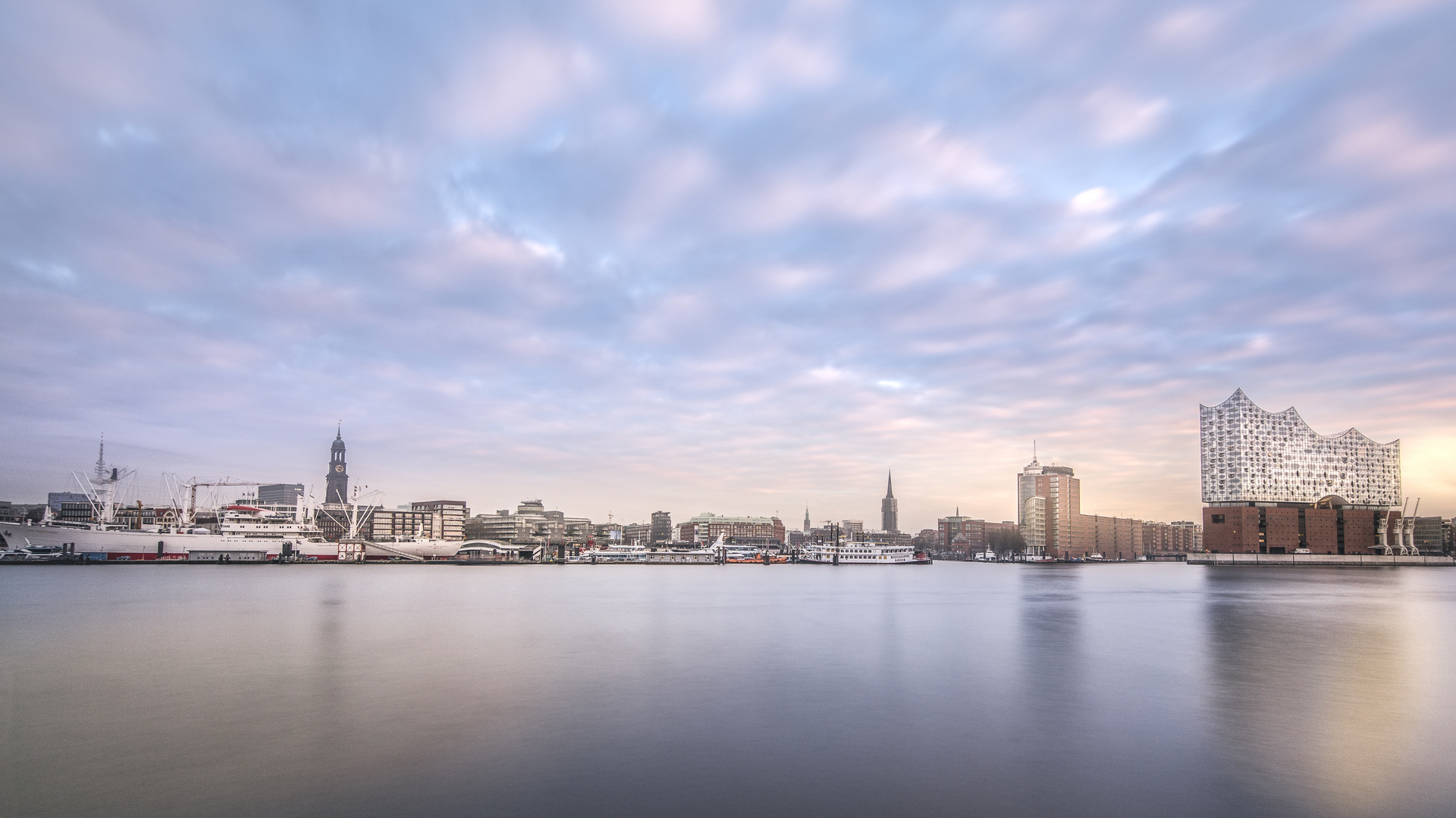 Elbphilharmonie am Morgen 2