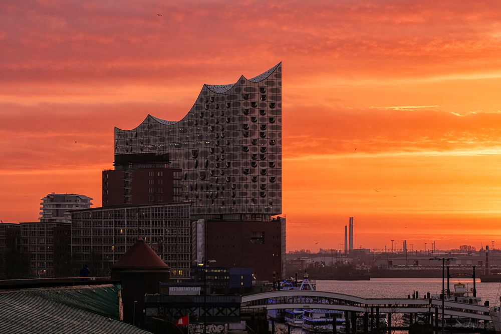 Elbphilharmonie am Morgen