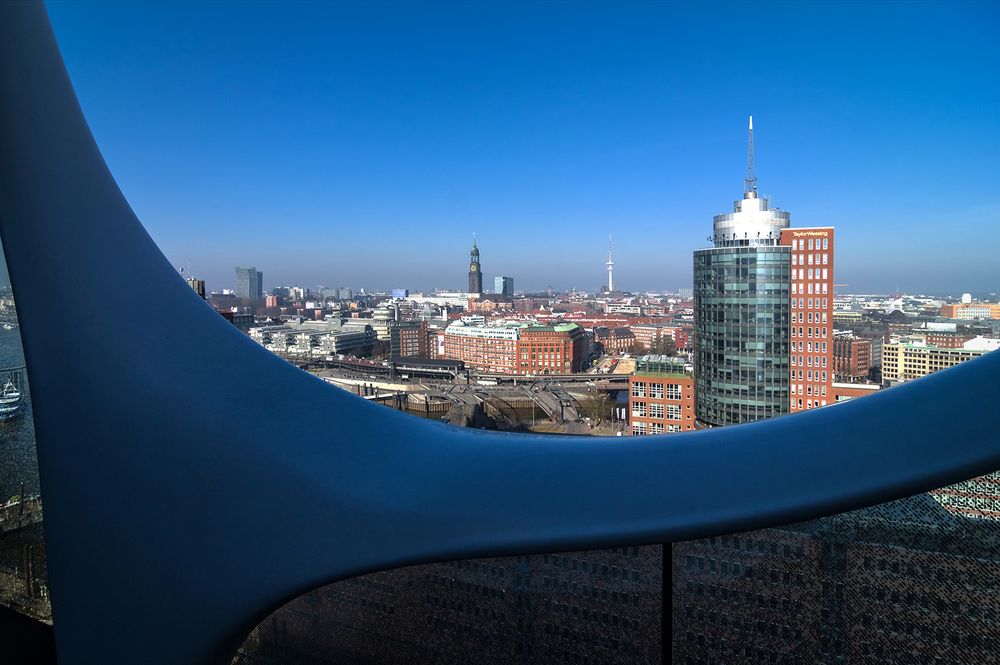 Elbphilharmonie ... der Balkon nach Norden