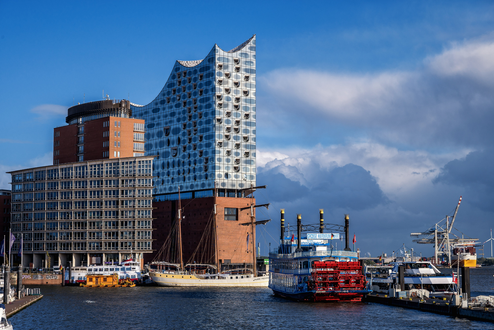 Elbphilharmonie ("Elphi") in Hamburg