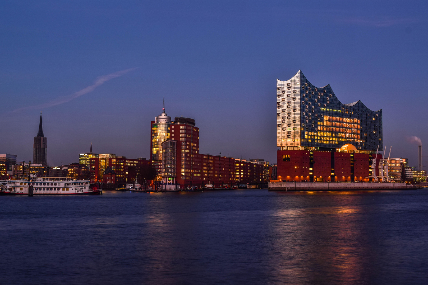 Elbphilharmonie  Hamburg  Foto Bild architektur 