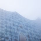 Elbphilharmonie im Nebel