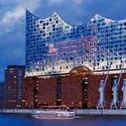 Elbphilharmonie in blau