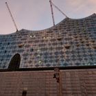 Elbphilharmonie in der Dämmerung