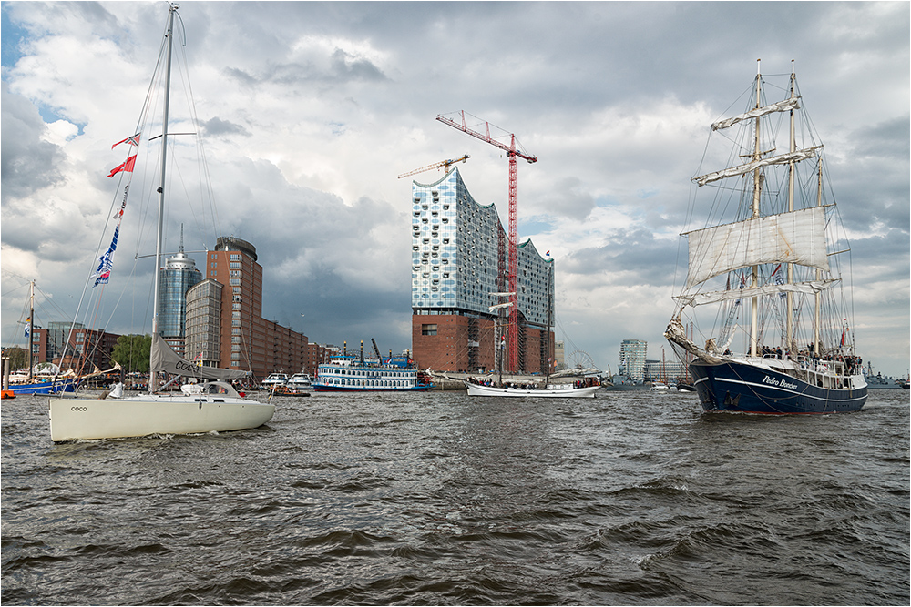 Elbphilharmonie kleiner als.....