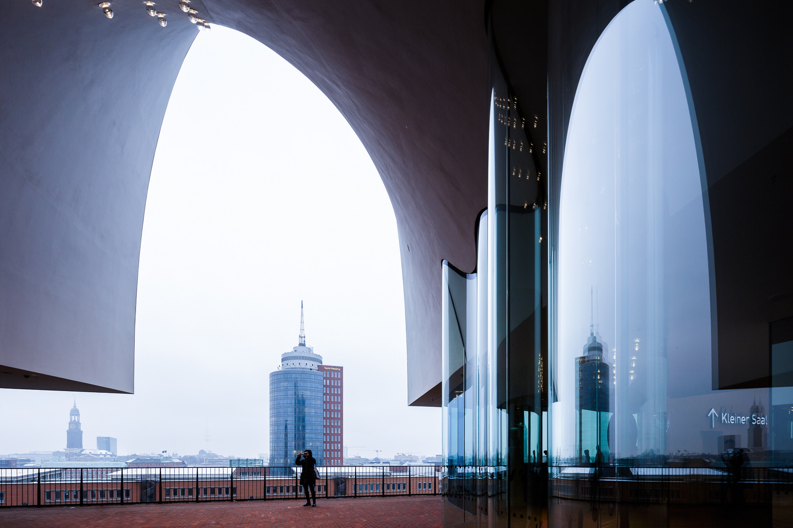 Elbphilharmonie Plaza