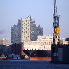 Elbphilharmonie u Schiff