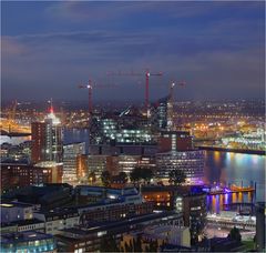 Elbphilharmonie und HTC