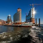 Elbphilharmonie und HTC vor Borkum