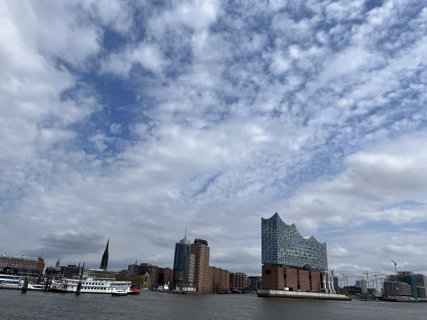 Elbphilharmonie und Speicherstadt