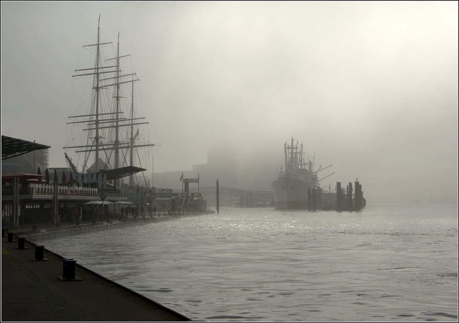 Elbphilharmonie.....welche Elbphilharmonie....?