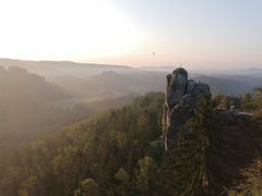 Elbsandstein im Morgenlicht