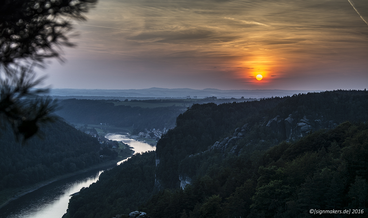 Elbsandsteingebirge, abends auf der Bastei