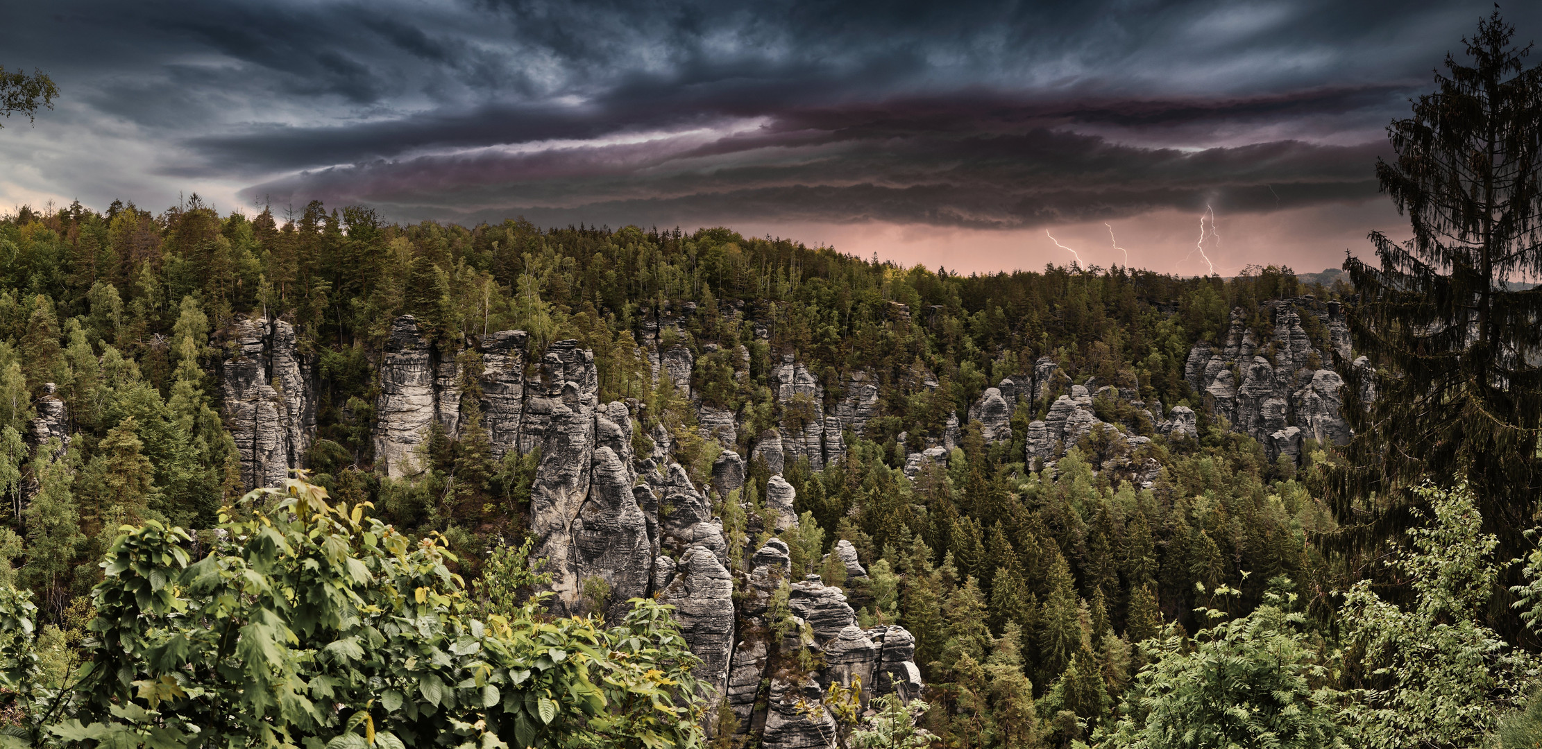 Elbsandsteingebirge bei der Bastei