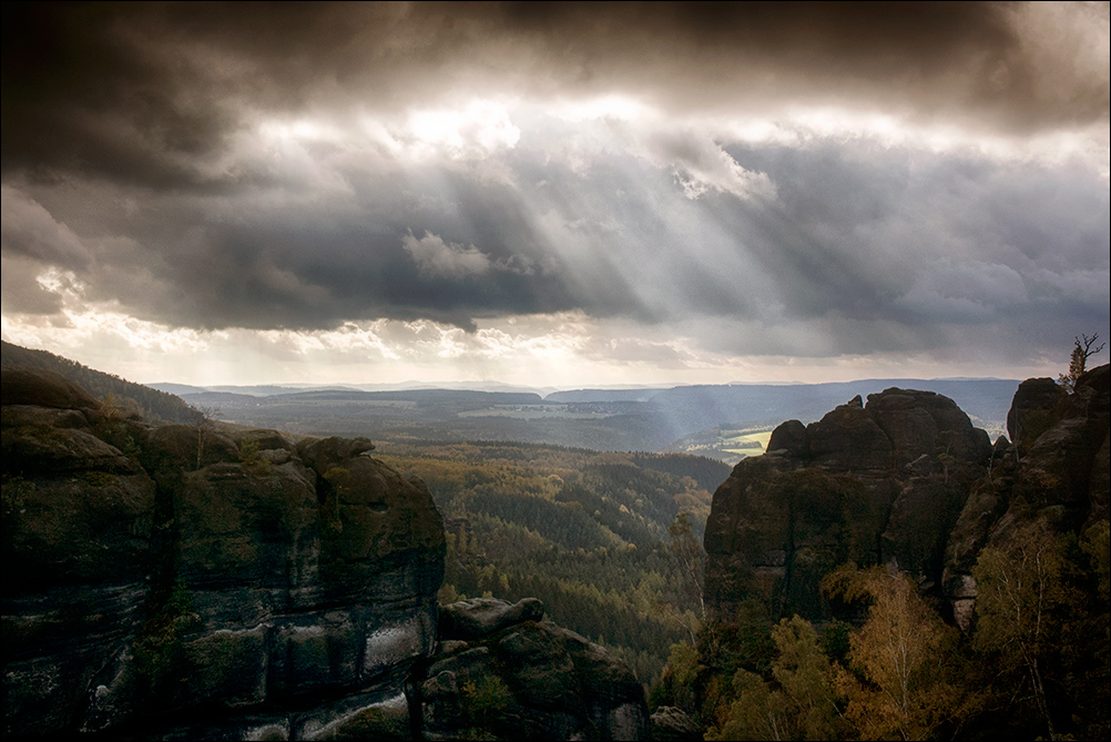 [...Elbsandsteingebirge - Elbe Sandstone Mountains]