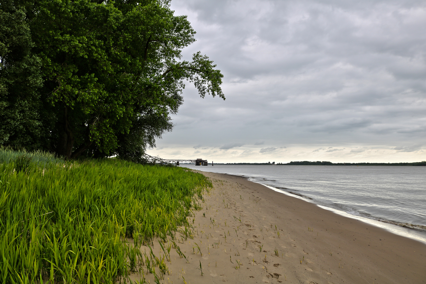 Elbstrand bei 'Grauerort' - 2