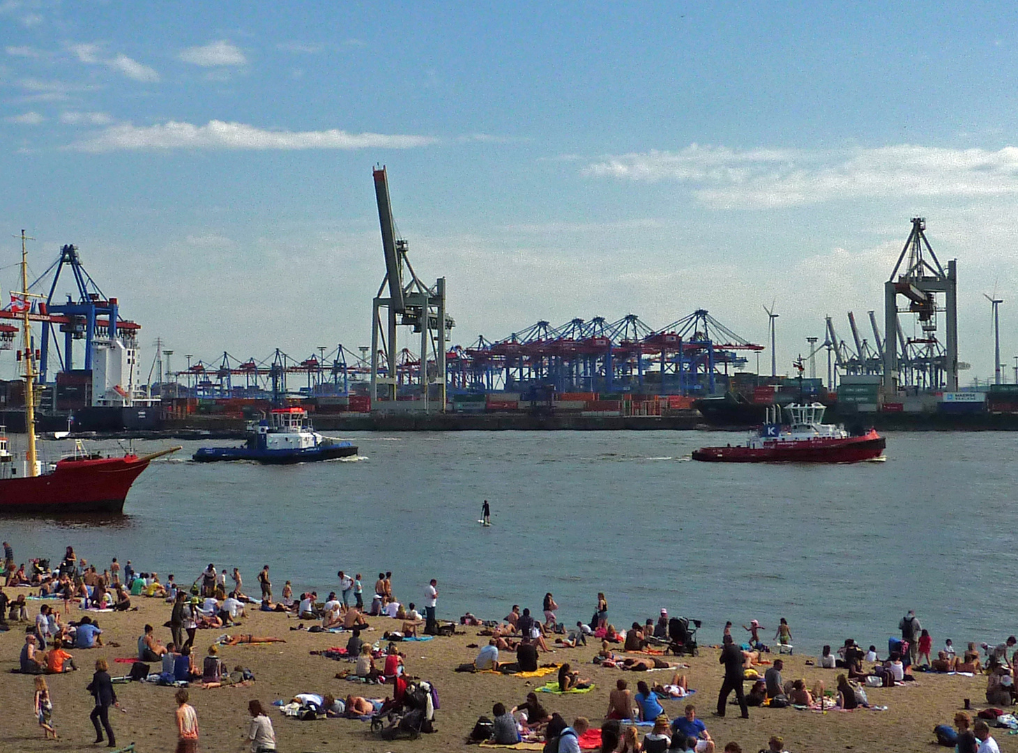 Elbstrand in Övelgönne - ein beliebtes Ausflugsziel in Hamburg