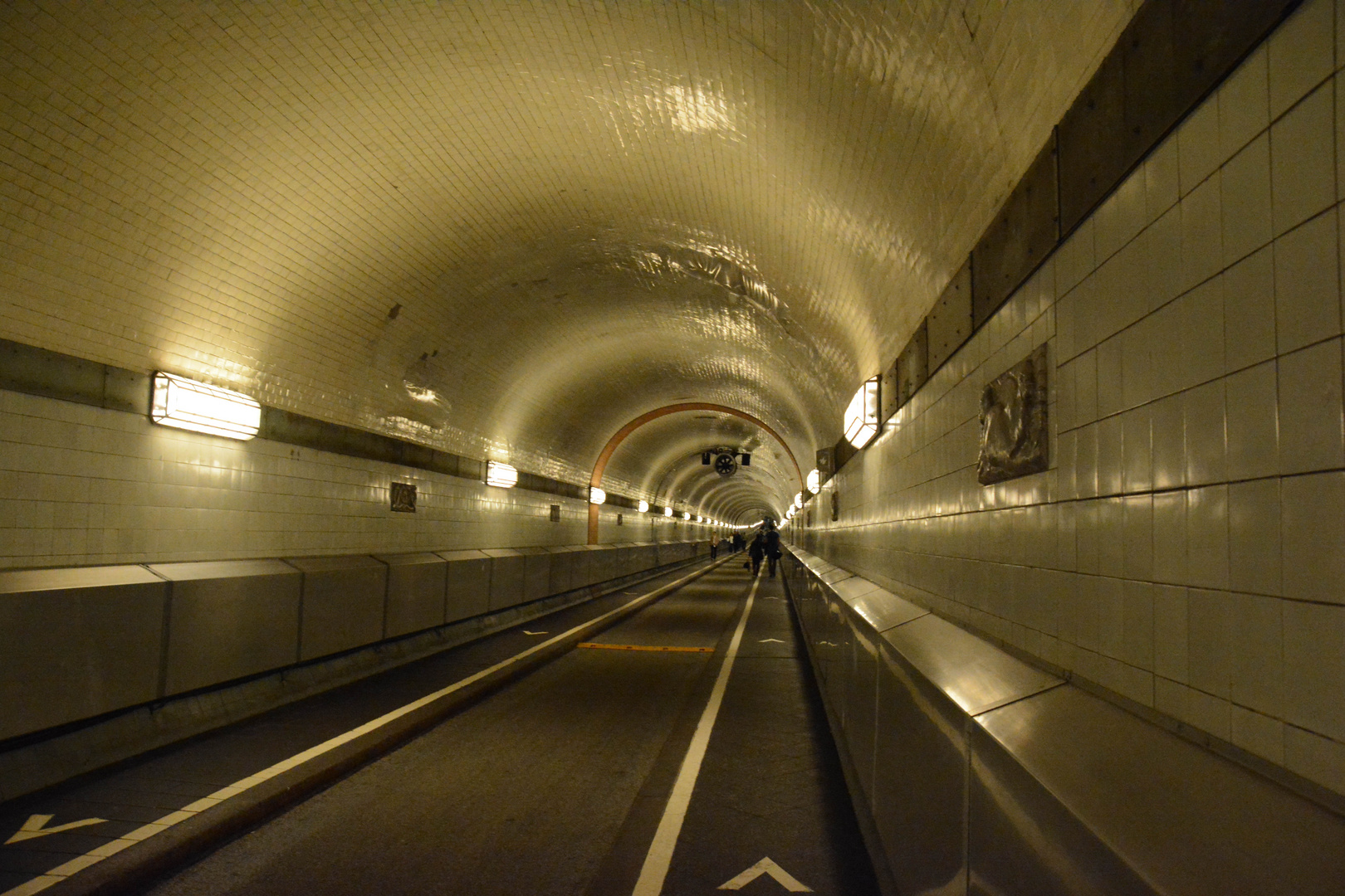 Elbtunnel  2 