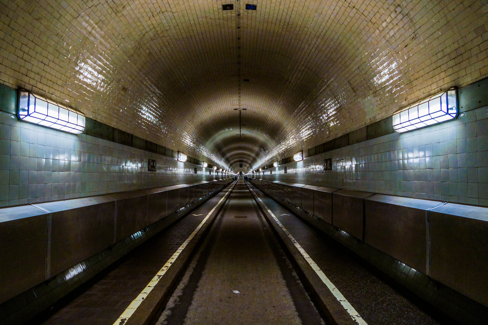 Elbtunnel II