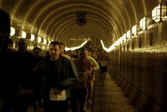 Elbtunnelmarathon 2008 - 8 mir fällt grad kein untertitel ein ...