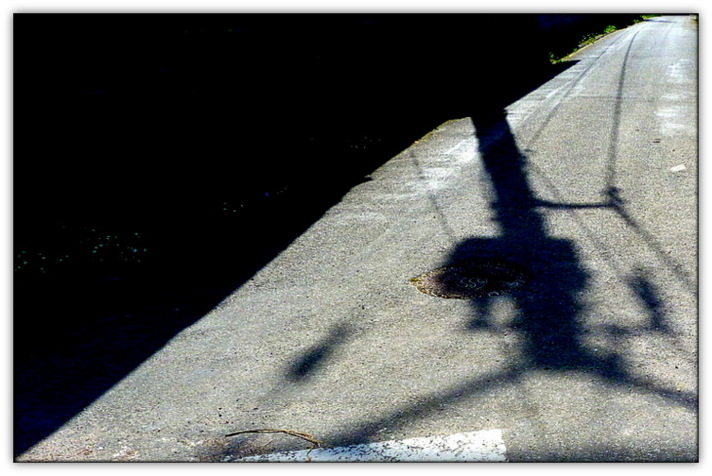 electric shadow..