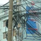 Electricity cables in Saigon - und es funktioniert doch