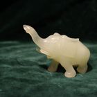 Elefant aus Jade ...