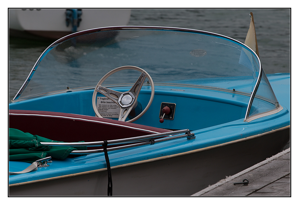 Elektroboot Cockpit