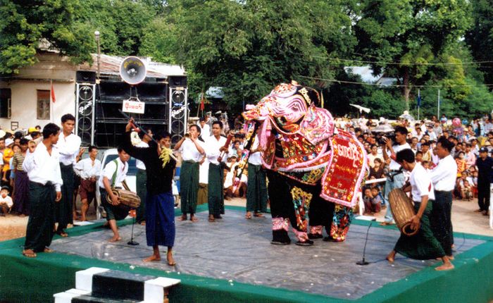 elephant dance