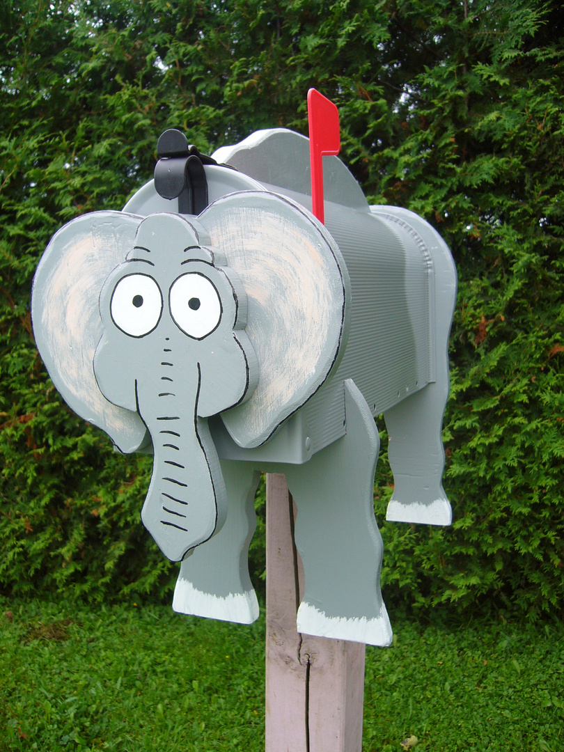 Elephant mailbox