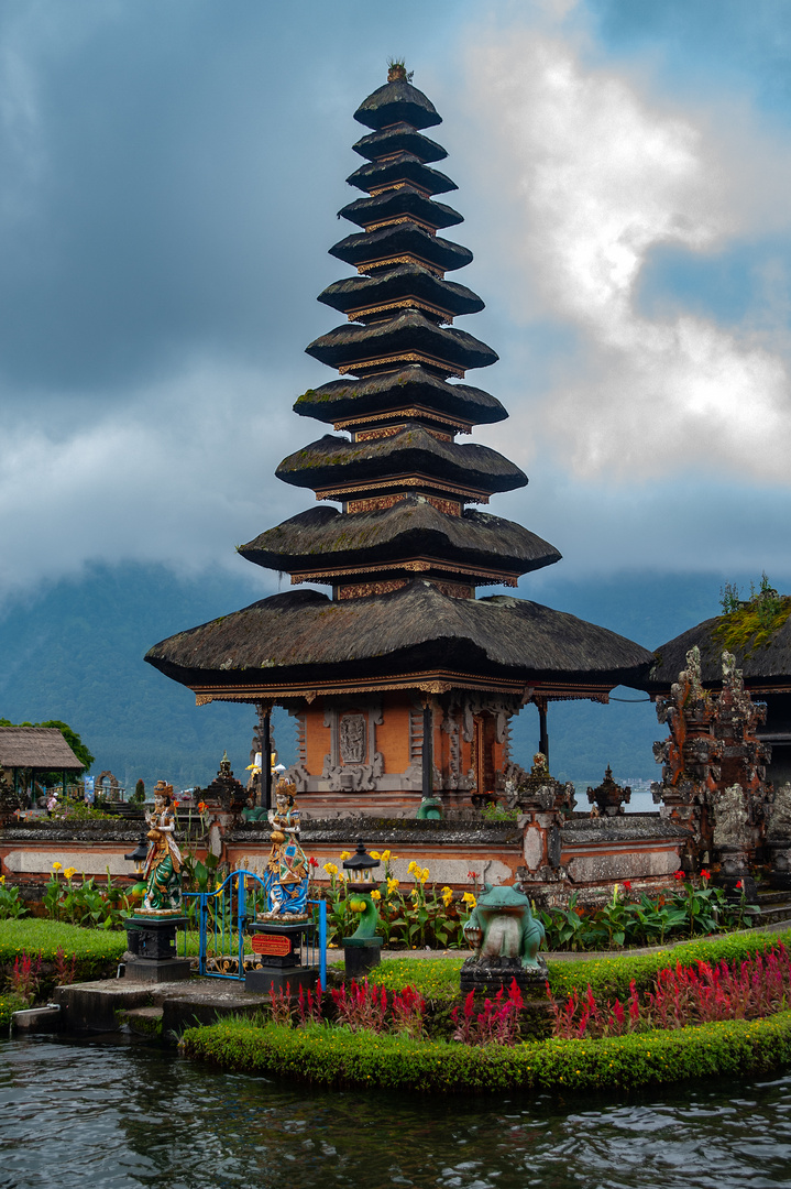 Eleven roof Meru at Ulun Danu Bratan