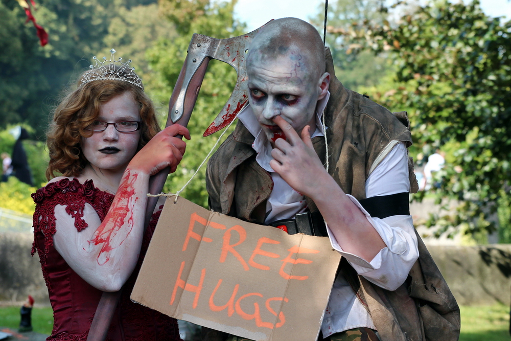 Elf Fantasy Fair 2012 - Free Hugs
