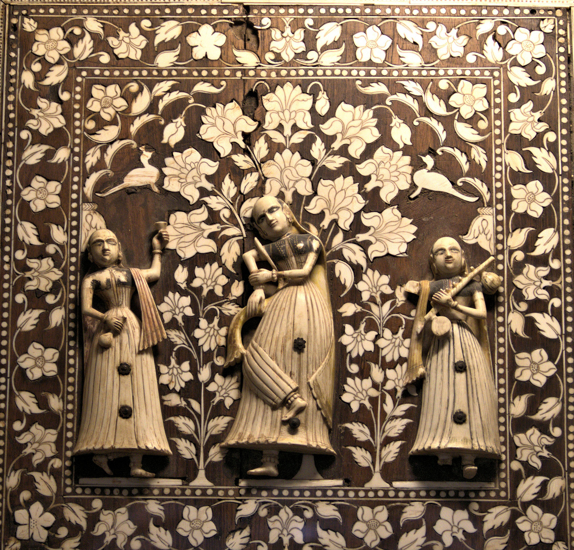 Elfenbeinschnitzerei und Intarsien Foto & Bild kunstfotografie