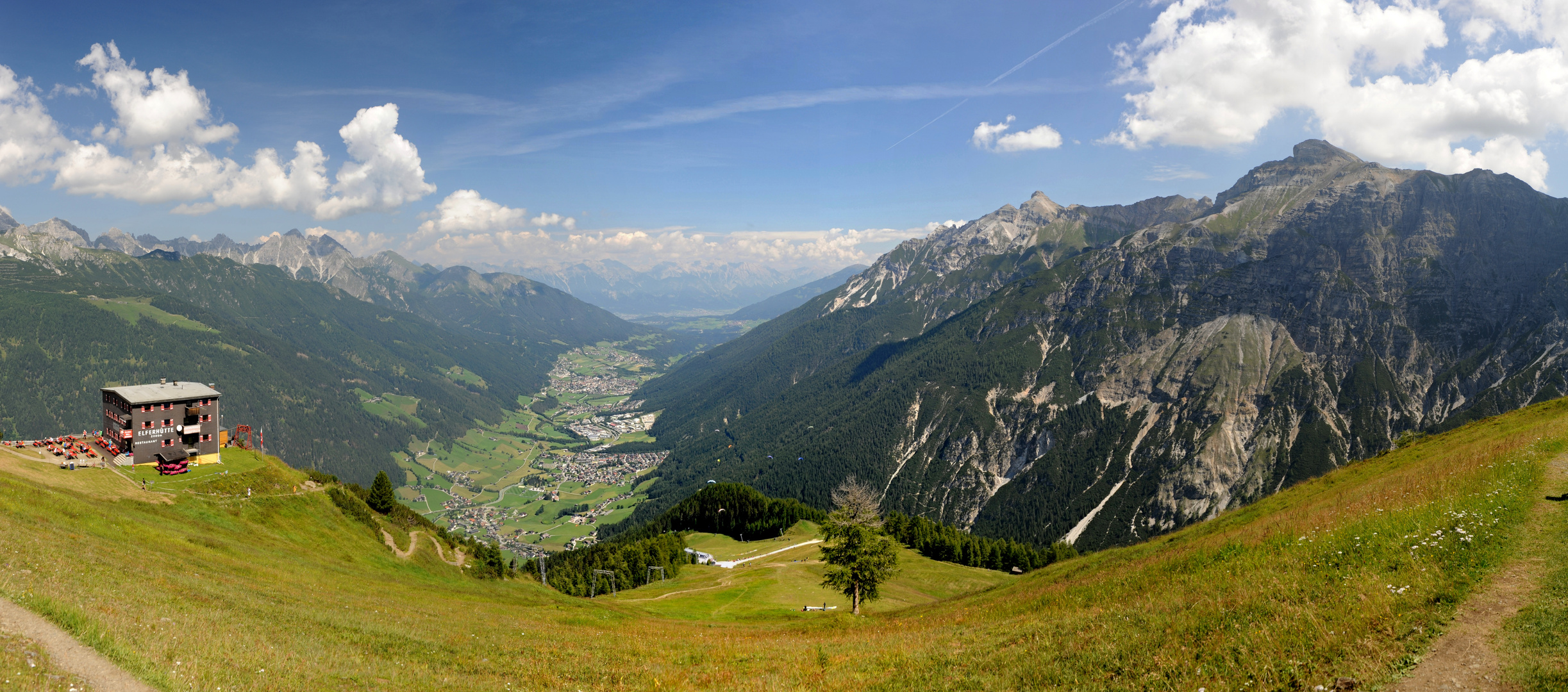 Elferhütte Wanderzentrum 2080 m