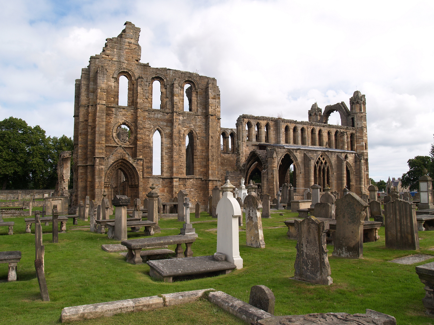 Elgin Cathedral (Eilginn Muireibh) 2