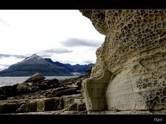 --Elgol--