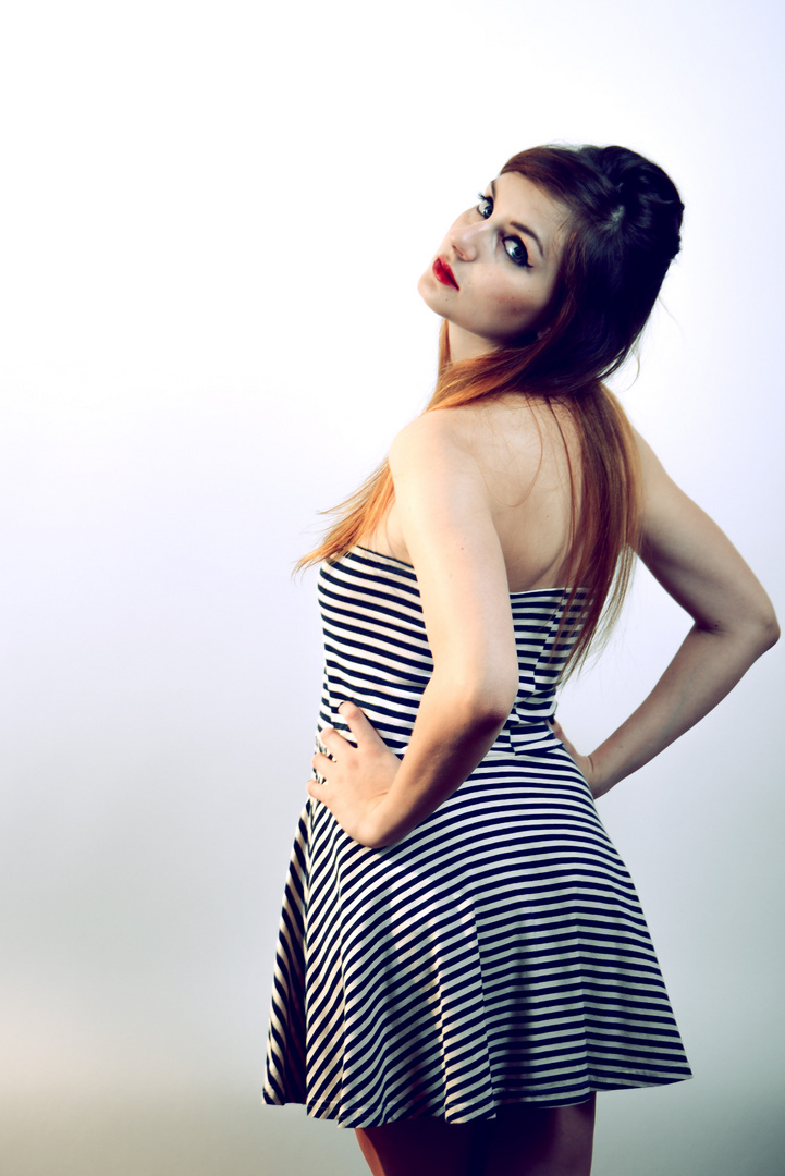 Elisa in striped dress