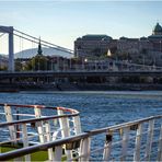 Elisabethbrücke und Burgpalast