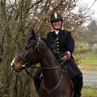 Elise et son tout nouveau et jeune cheval