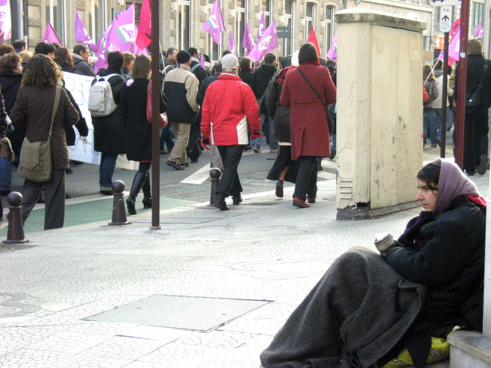 Elle semble très dubitative de ma greve d'hier