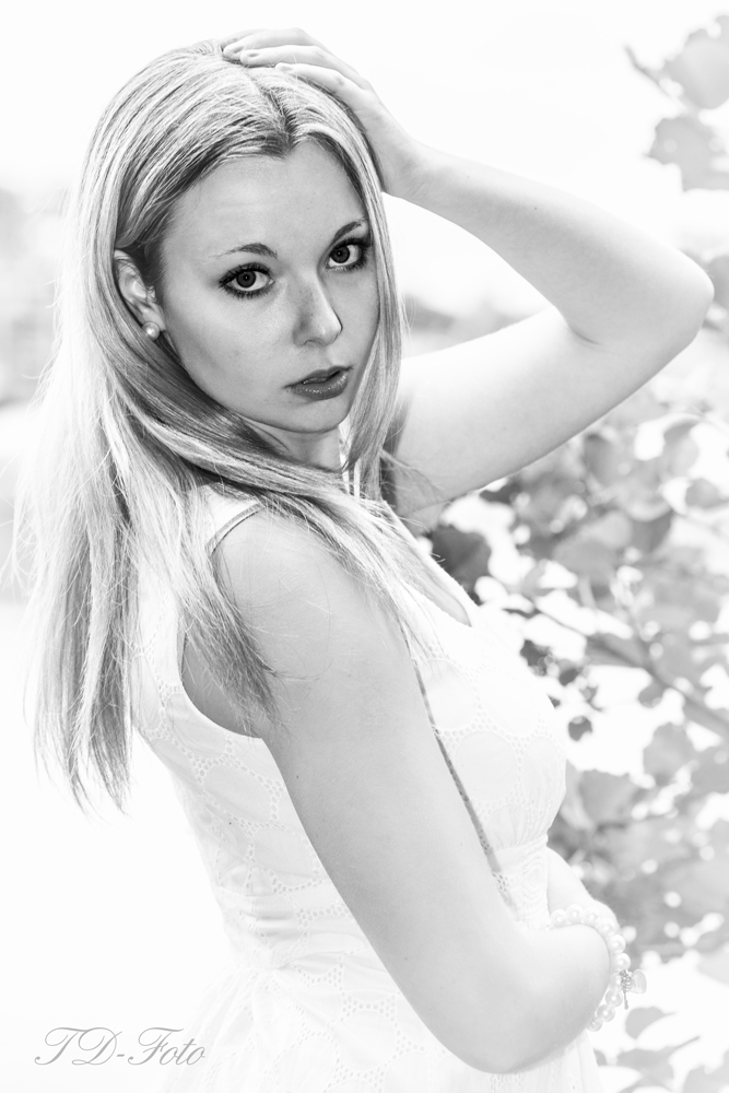 Ellina..... Foto & Bild portrait, portrait frauen, outdoor Bilder auf