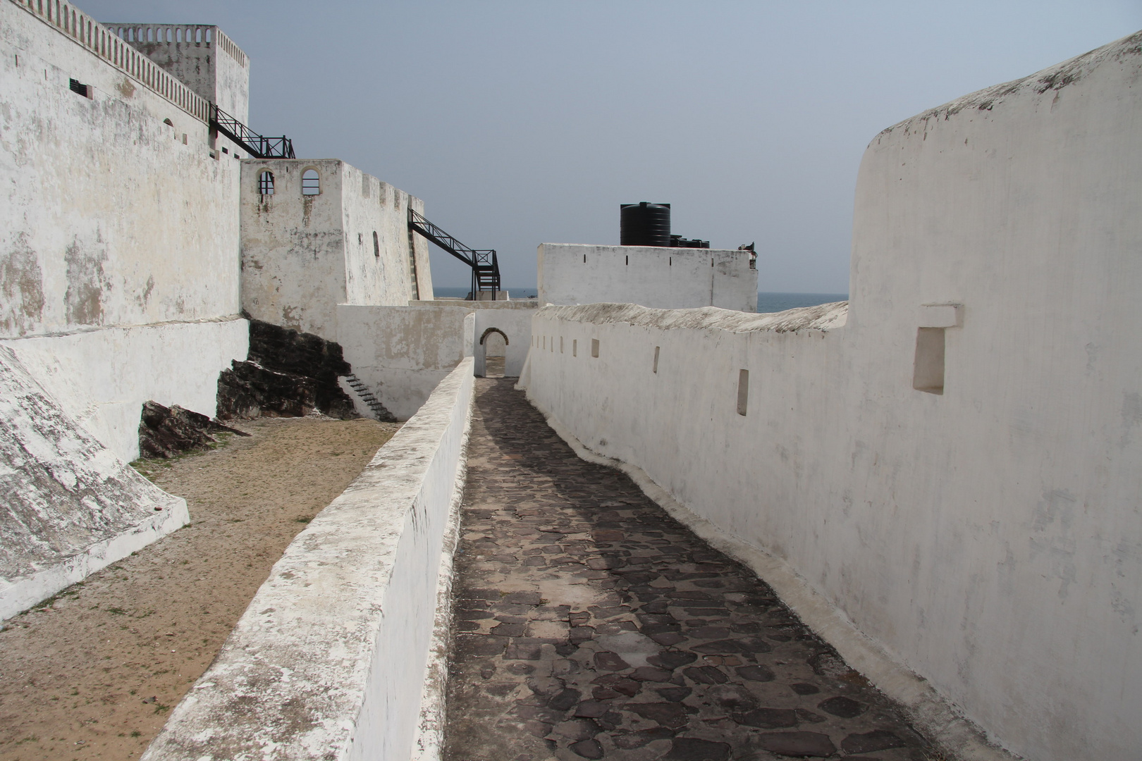 Elmina slave trading castle