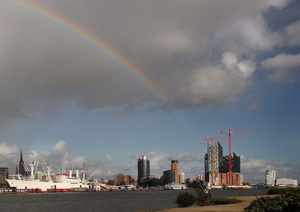 Elphi mit Regenbogen