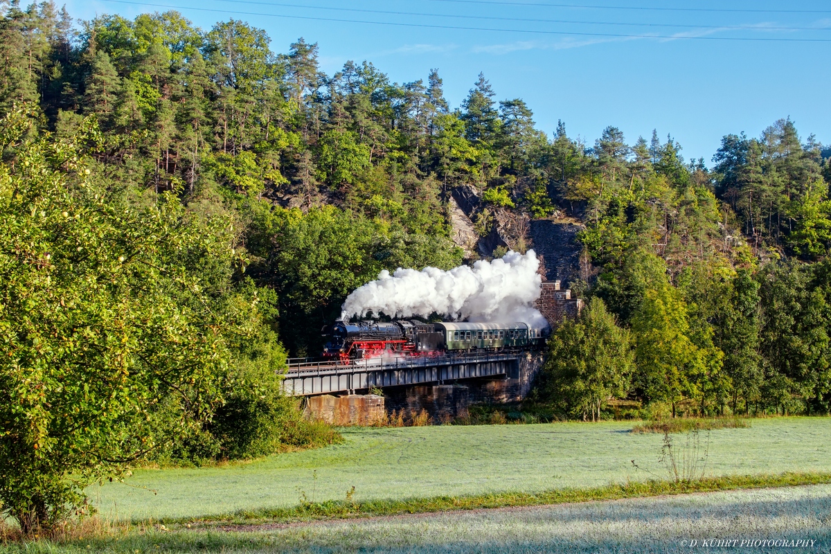 Elstertalexpress im Herbst