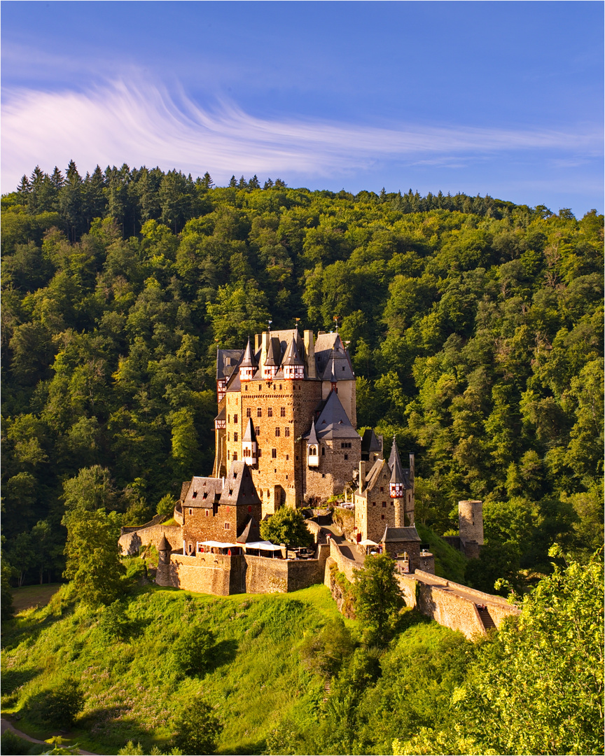 Eltz...