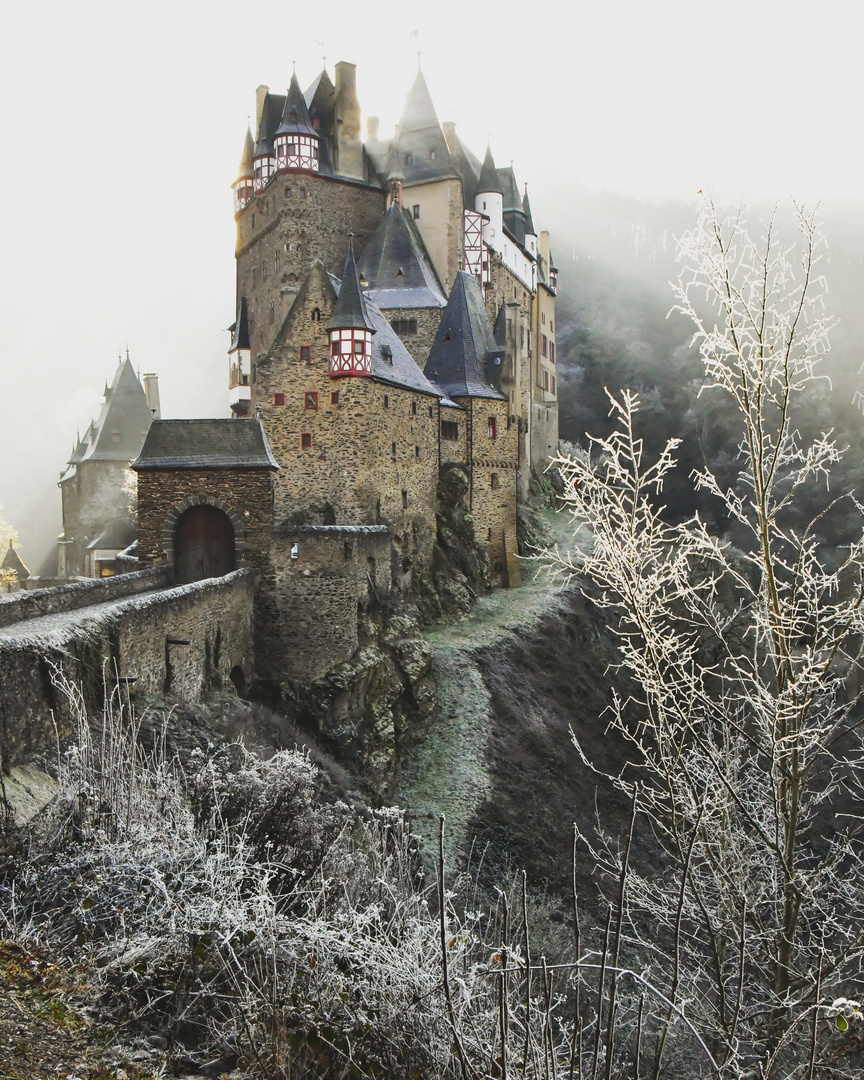 Eltz Castle Winter View 